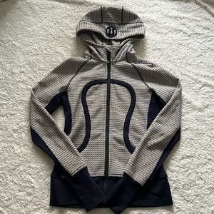 Lulu Scuba Hoodie Dark Blue & Cream